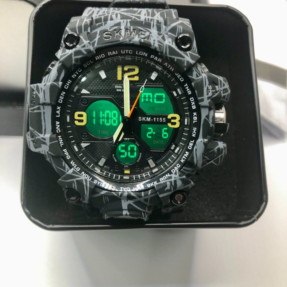 Style Military Watch by Skmei - Picture 8 of 11